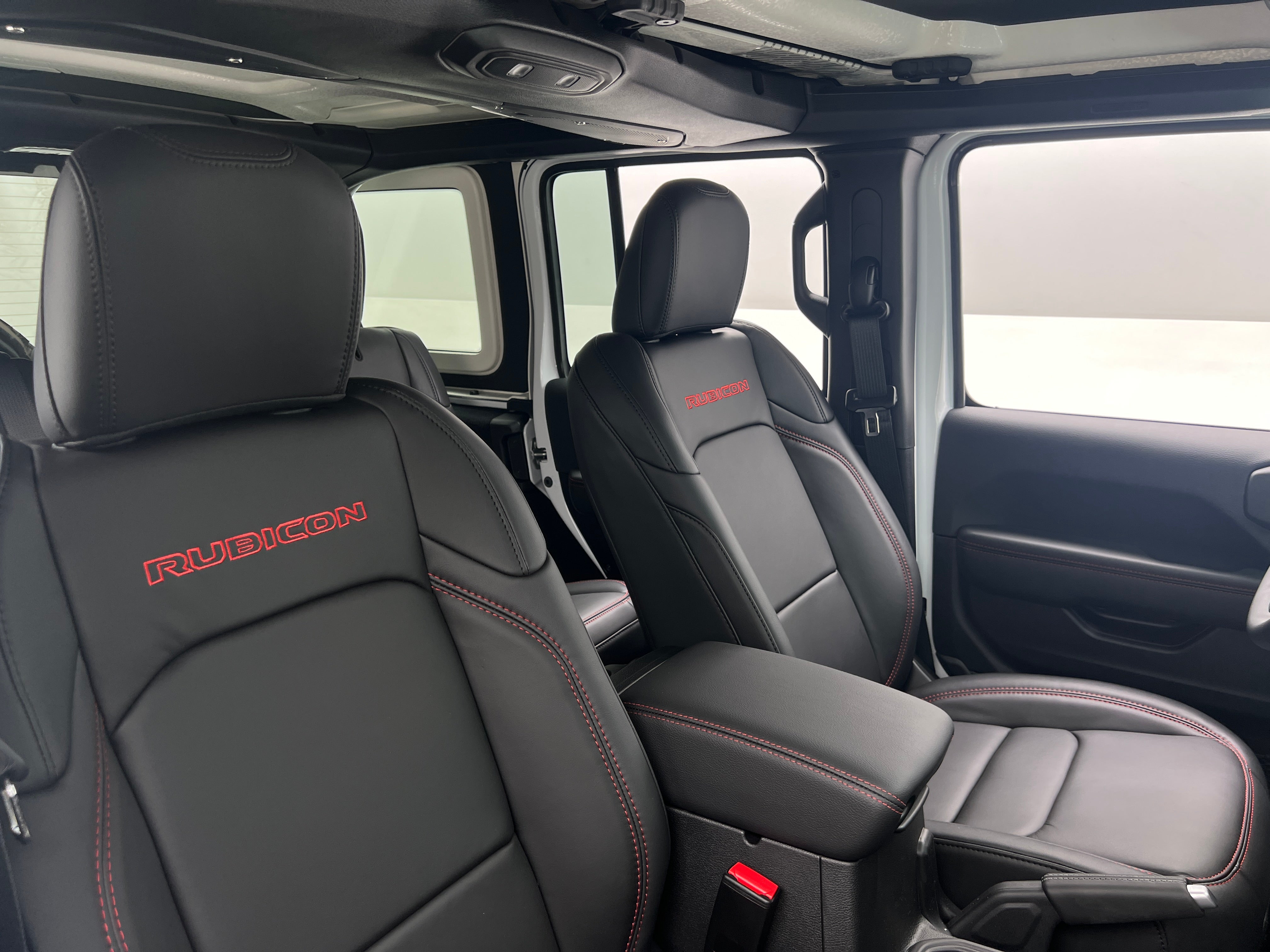 2026 Jeep Wrangler Rubicon X's photo