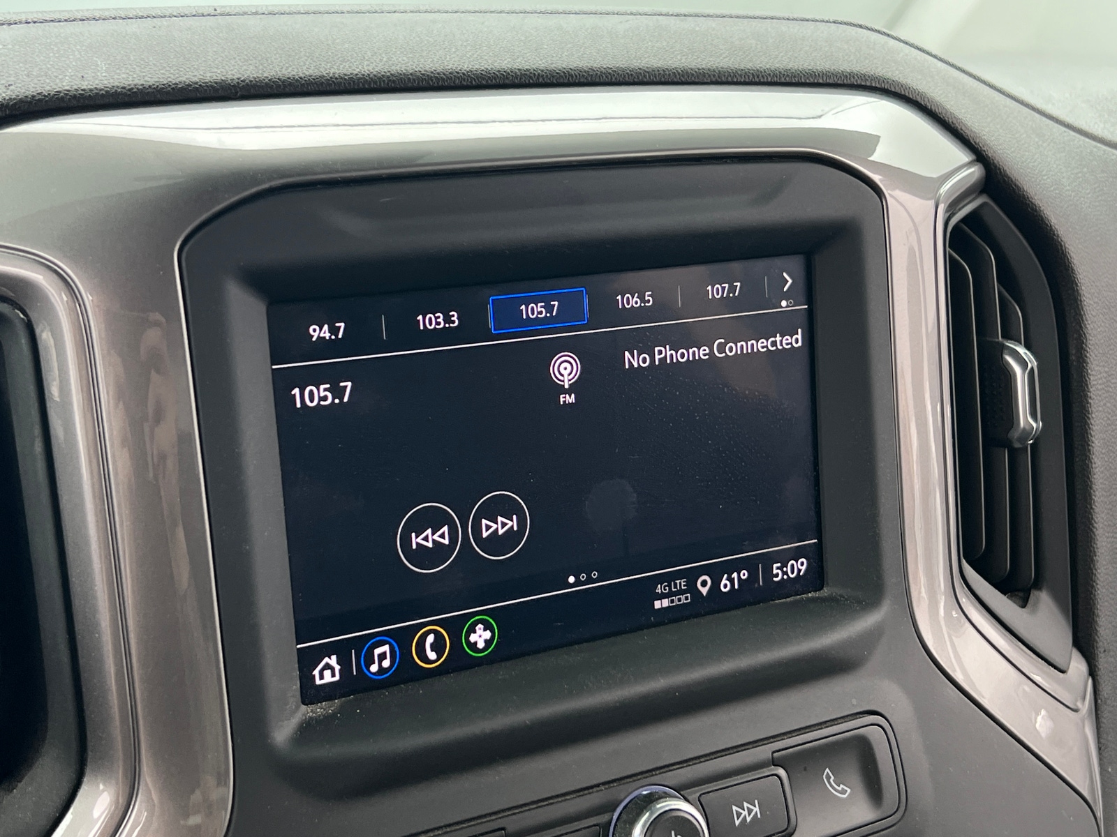 Thumbnail: 2024 Chevrolet Silverado 3500 - 3