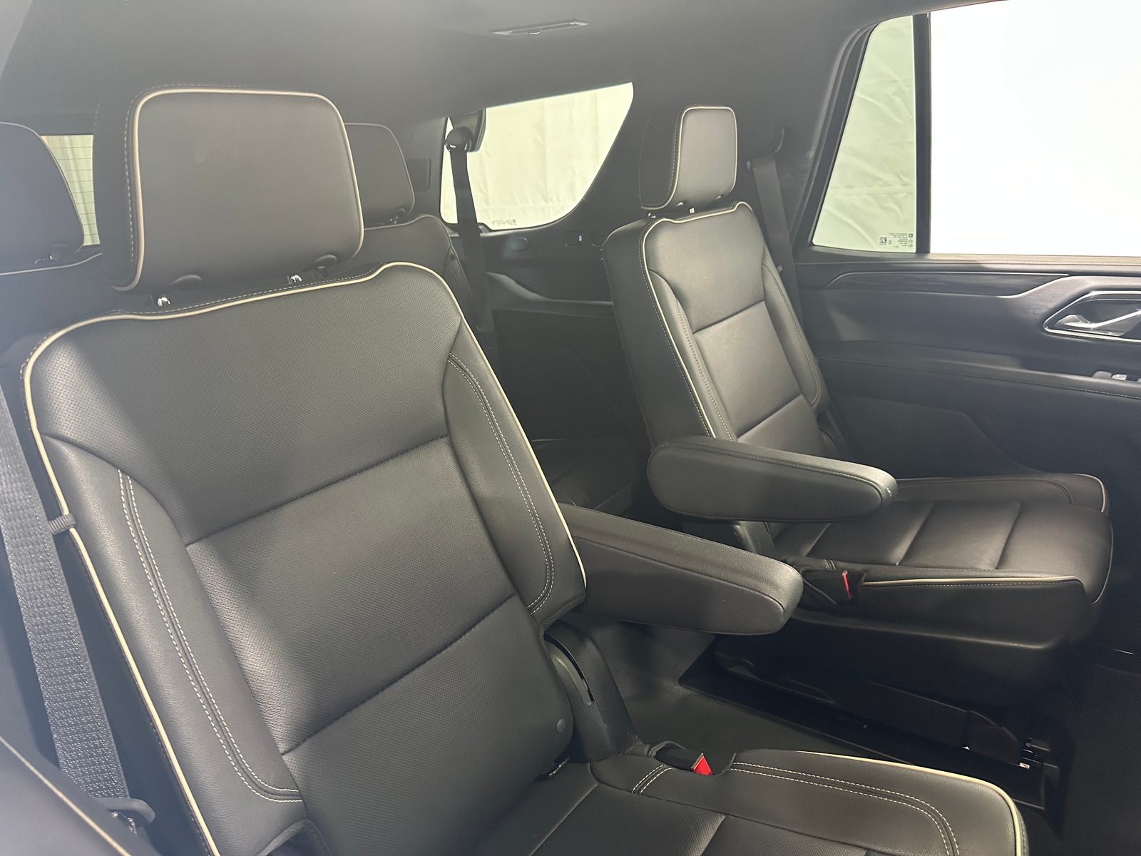 Thumbnail: 2023 GMC Yukon - 5