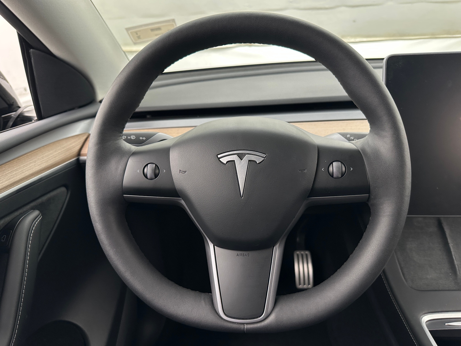 Thumbnail: 2022 Tesla Model Y - 4