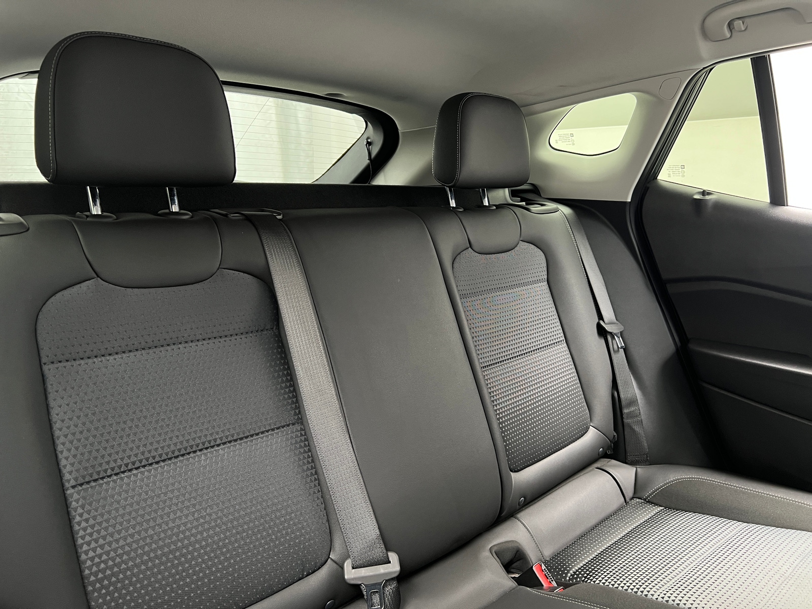 Thumbnail: 2025 Chevrolet Trax - 6