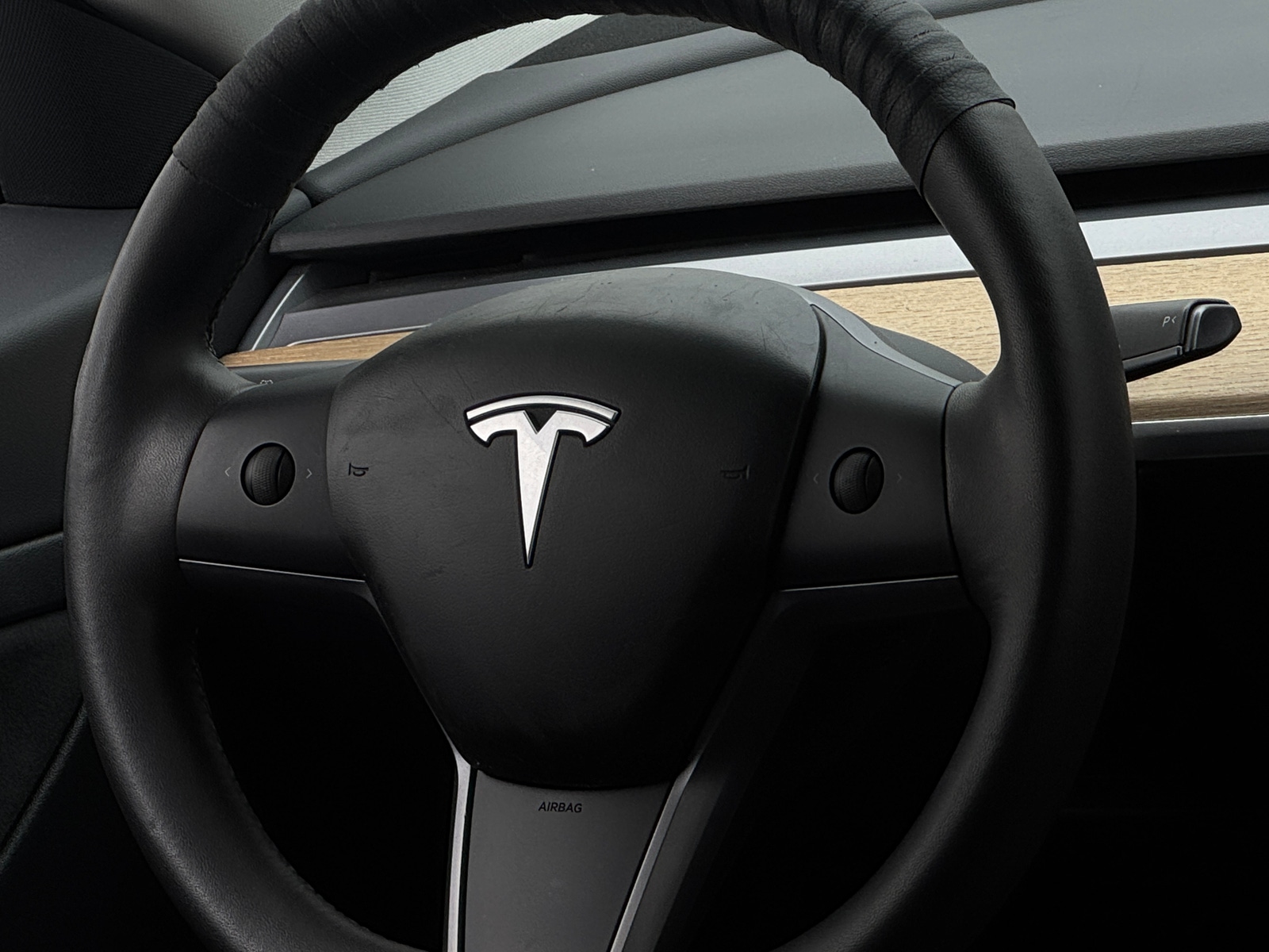 Thumbnail: 2020 Tesla Model 3 - 4