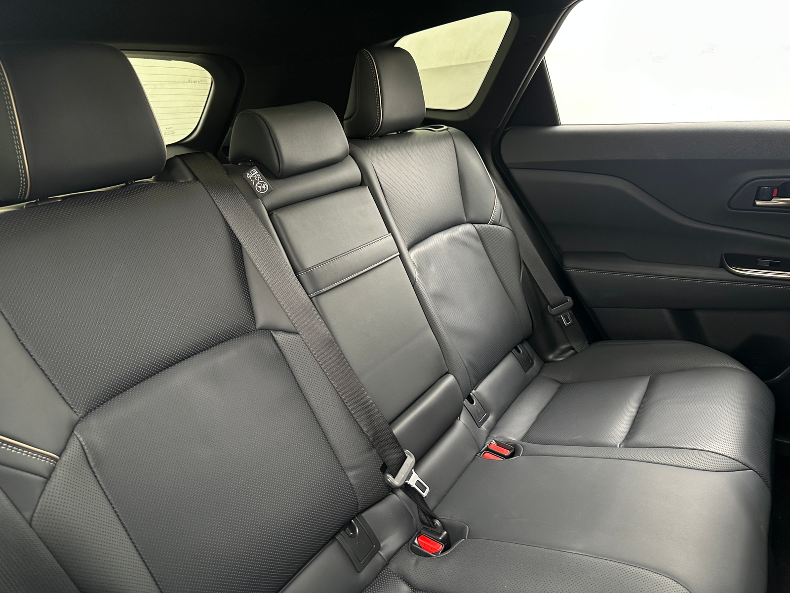 Thumbnail: 2025 Toyota Crown Signia - 5