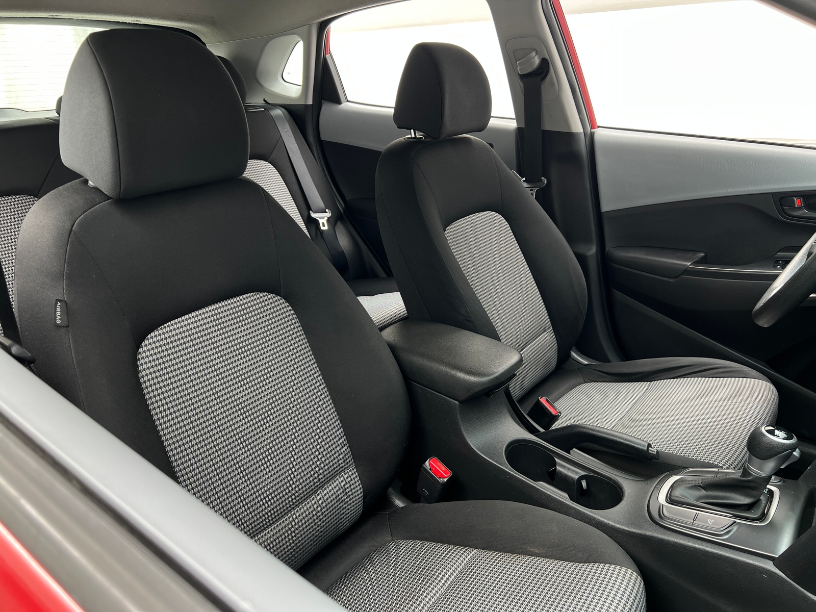 Thumbnail: 2021 Hyundai Kona - 2