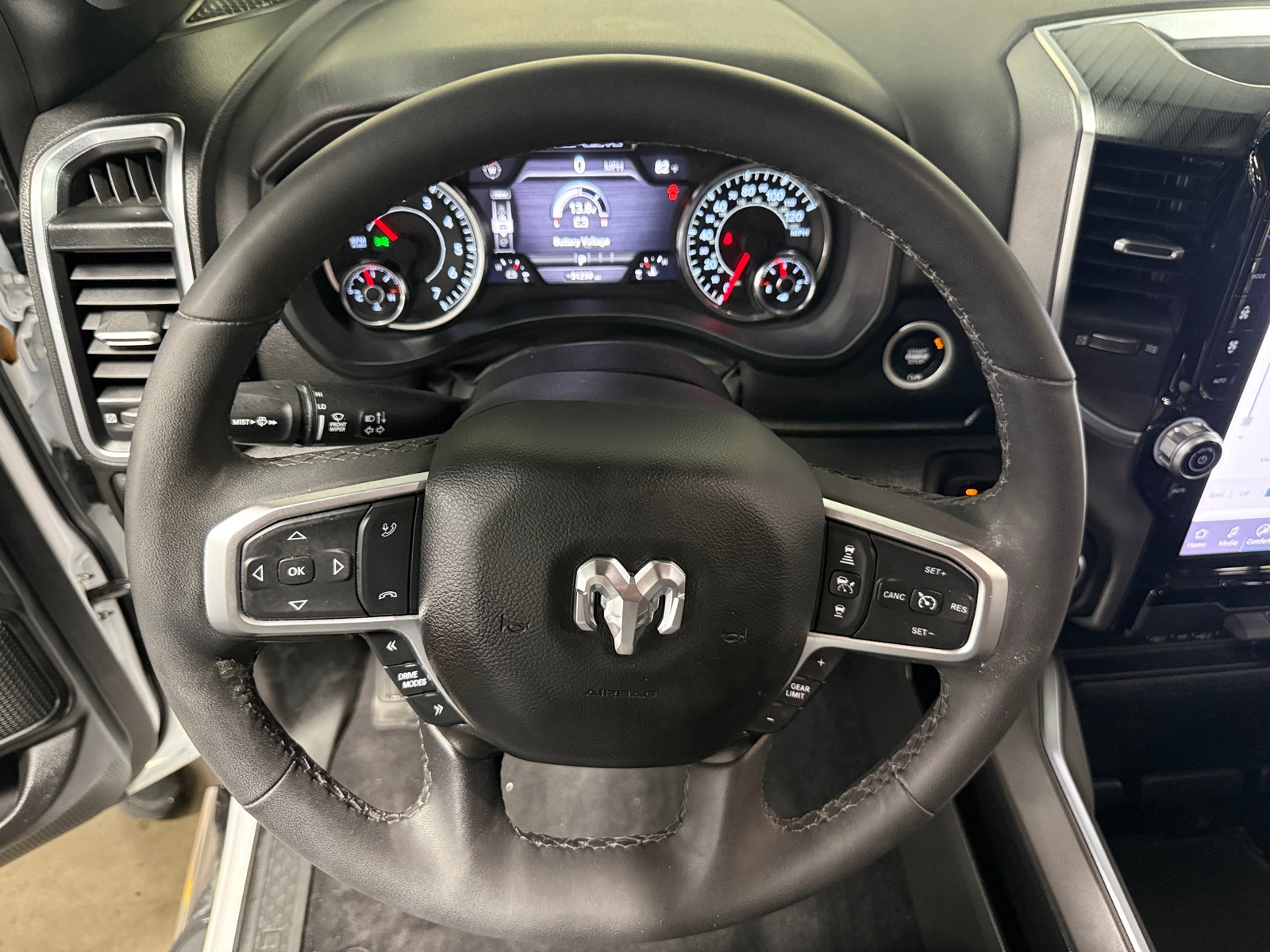 Thumbnail: 2025 RAM 1500 - 5