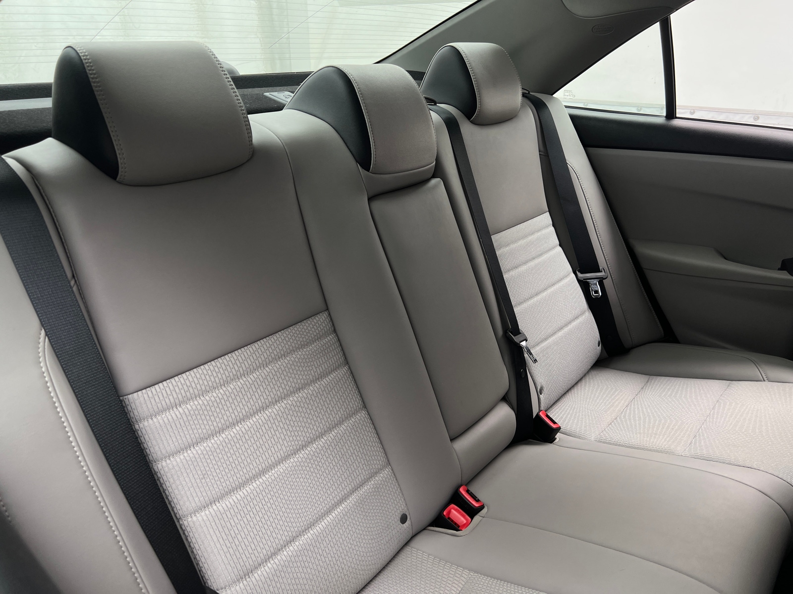 Thumbnail: 2016 Toyota Camry - 6