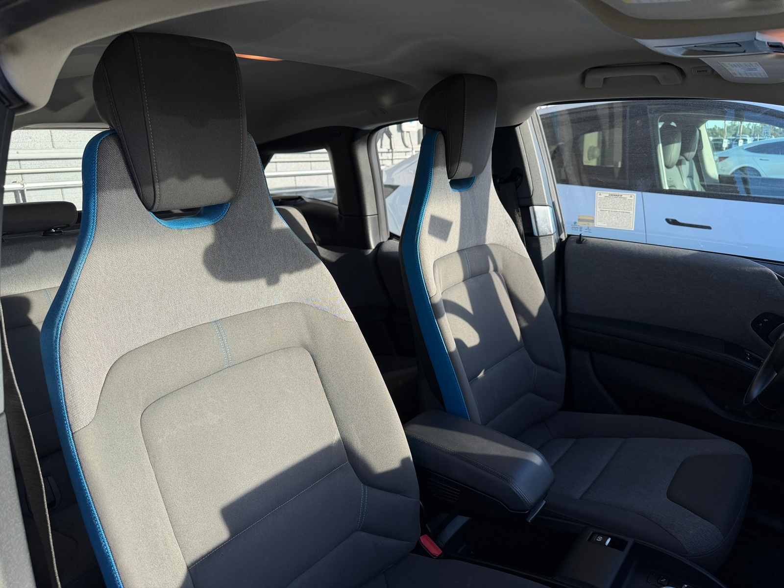 Thumbnail: 2017 BMW i3 - 2