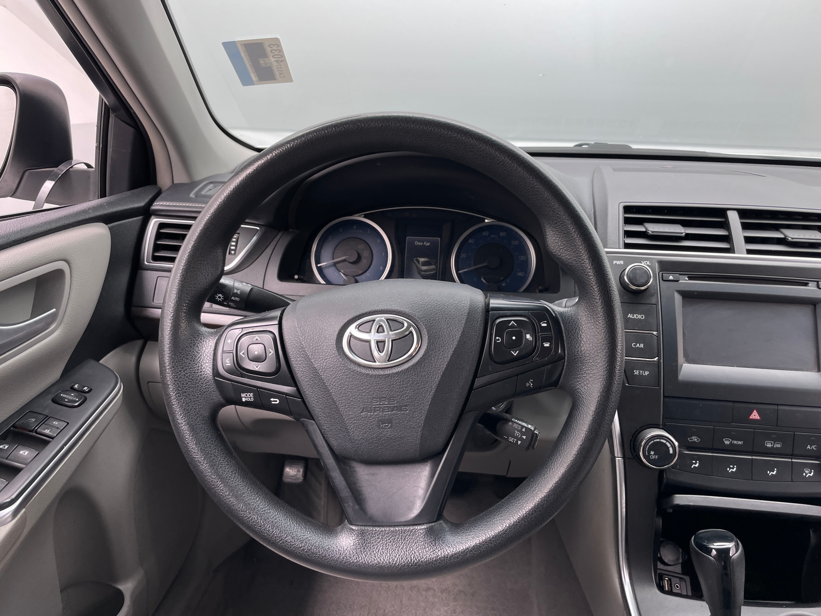 Thumbnail: 2017 Toyota Camry - 5