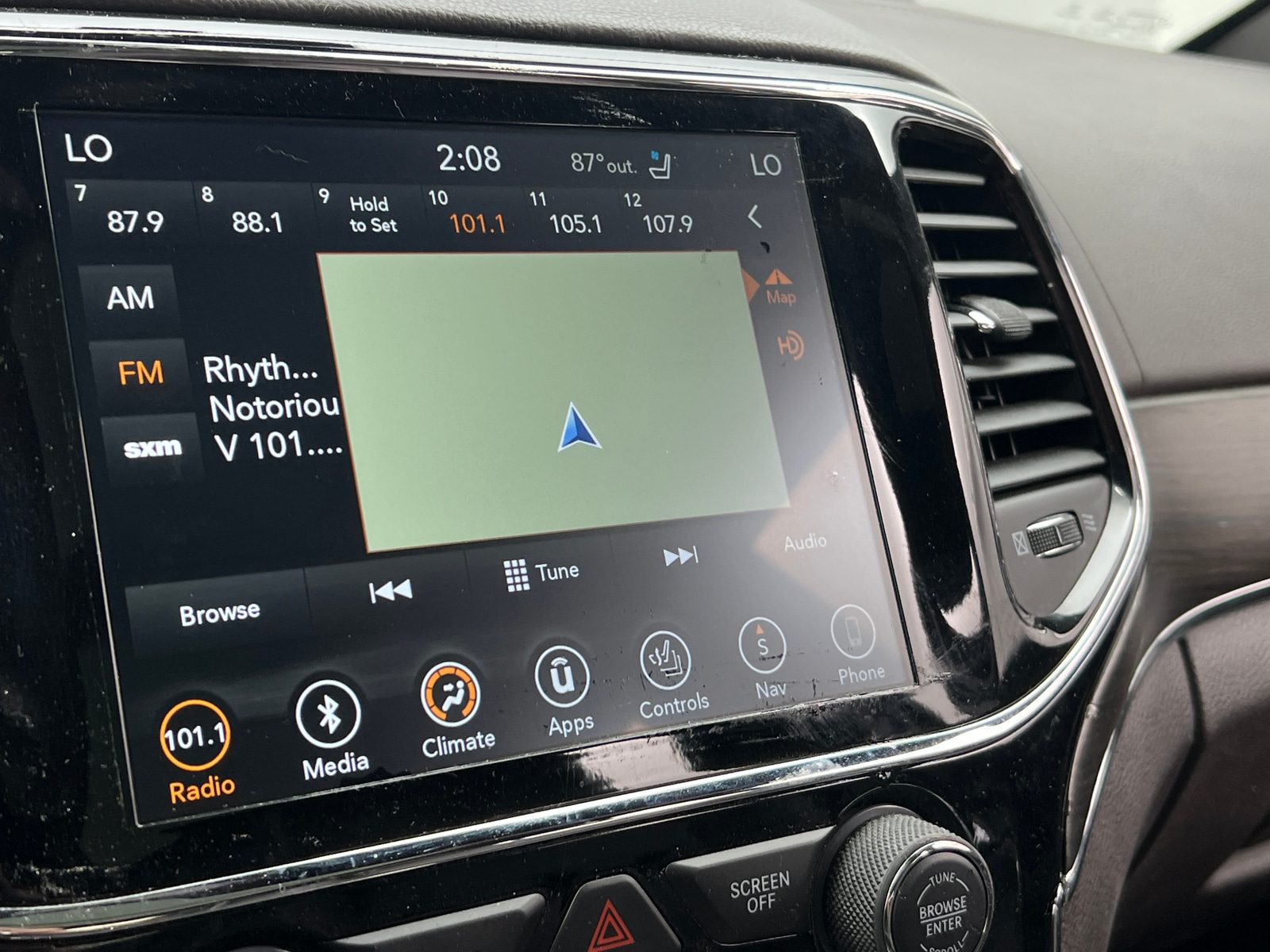 Thumbnail: 2019 Jeep Grand Cherokee - 3