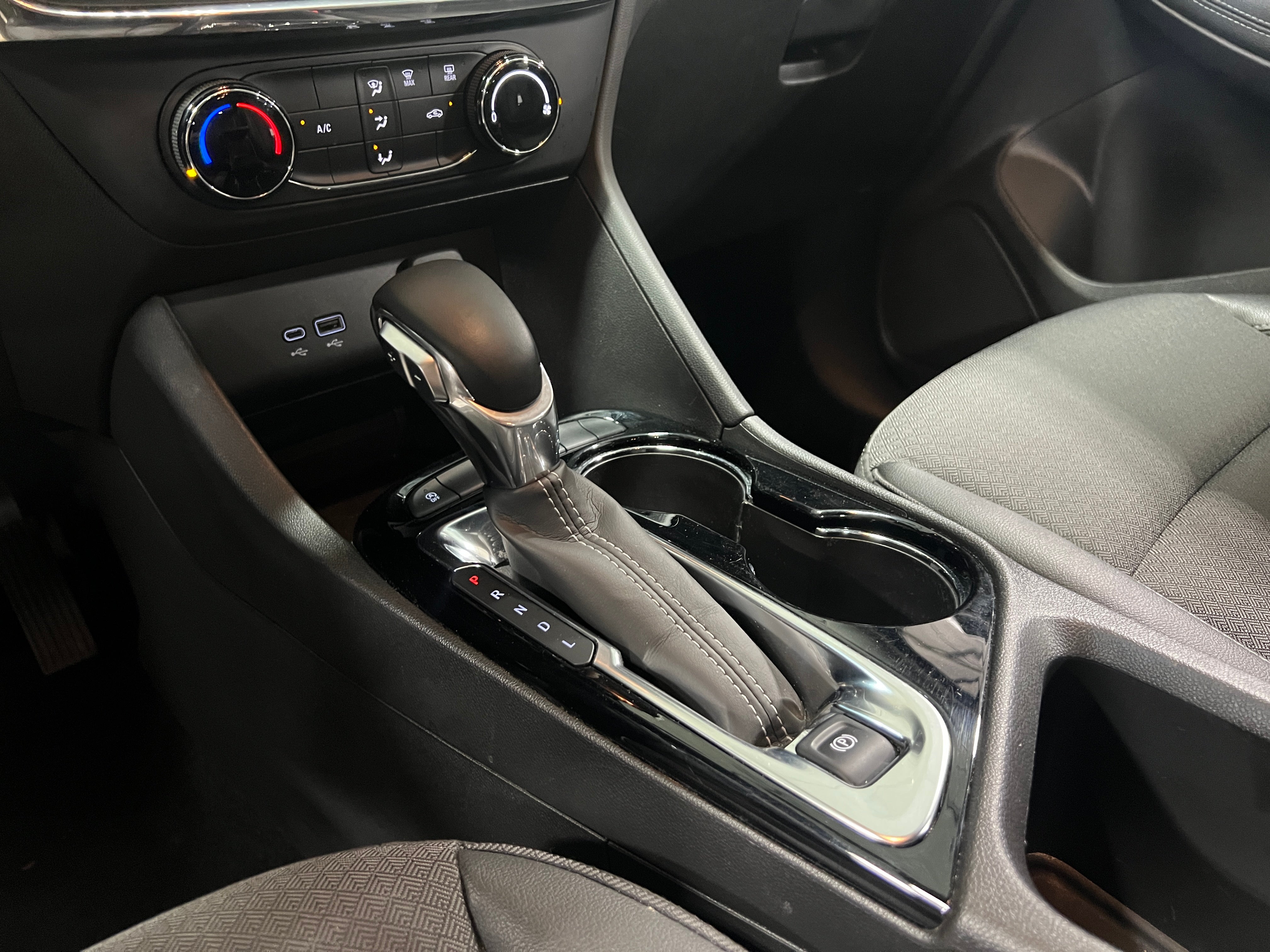 2025 Buick Encore GX Preferred - Photo 6