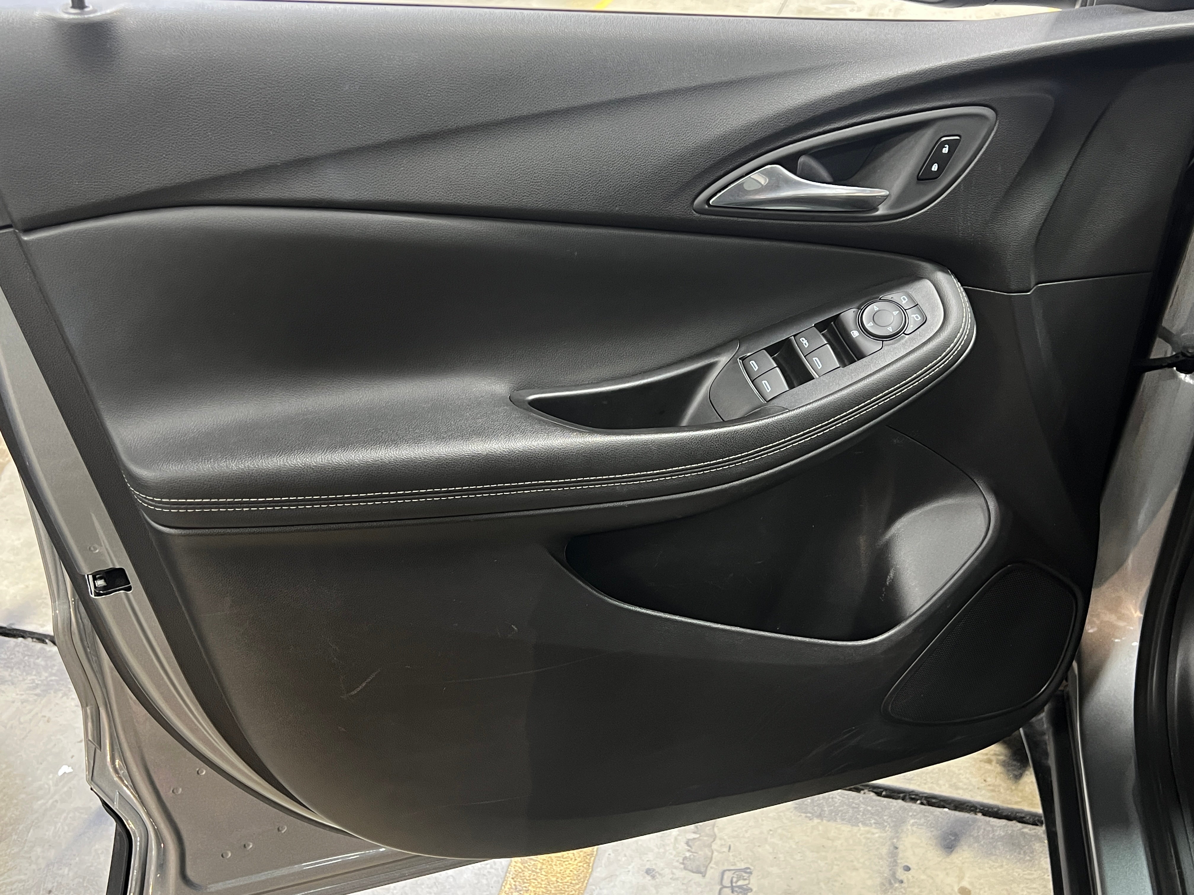 2025 Buick Encore GX Preferred - Photo 8