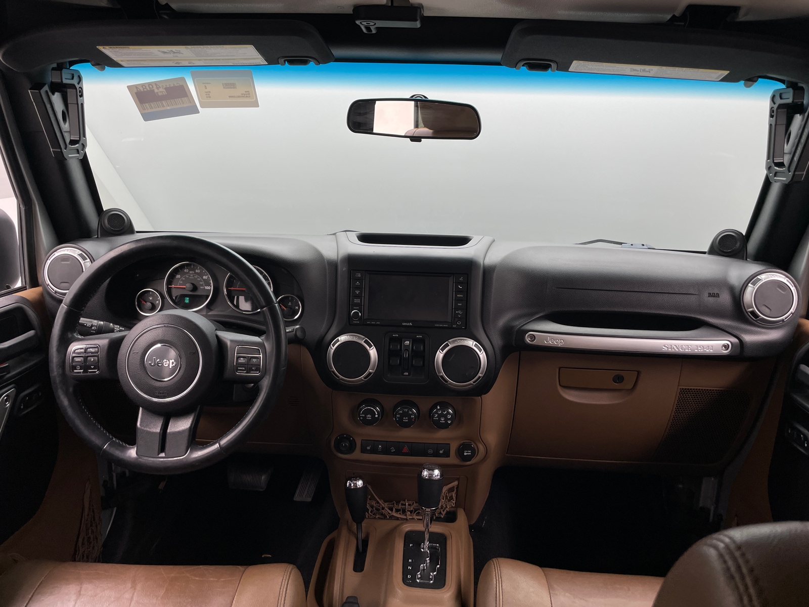 Thumbnail: 2012 Jeep Wrangler - 3