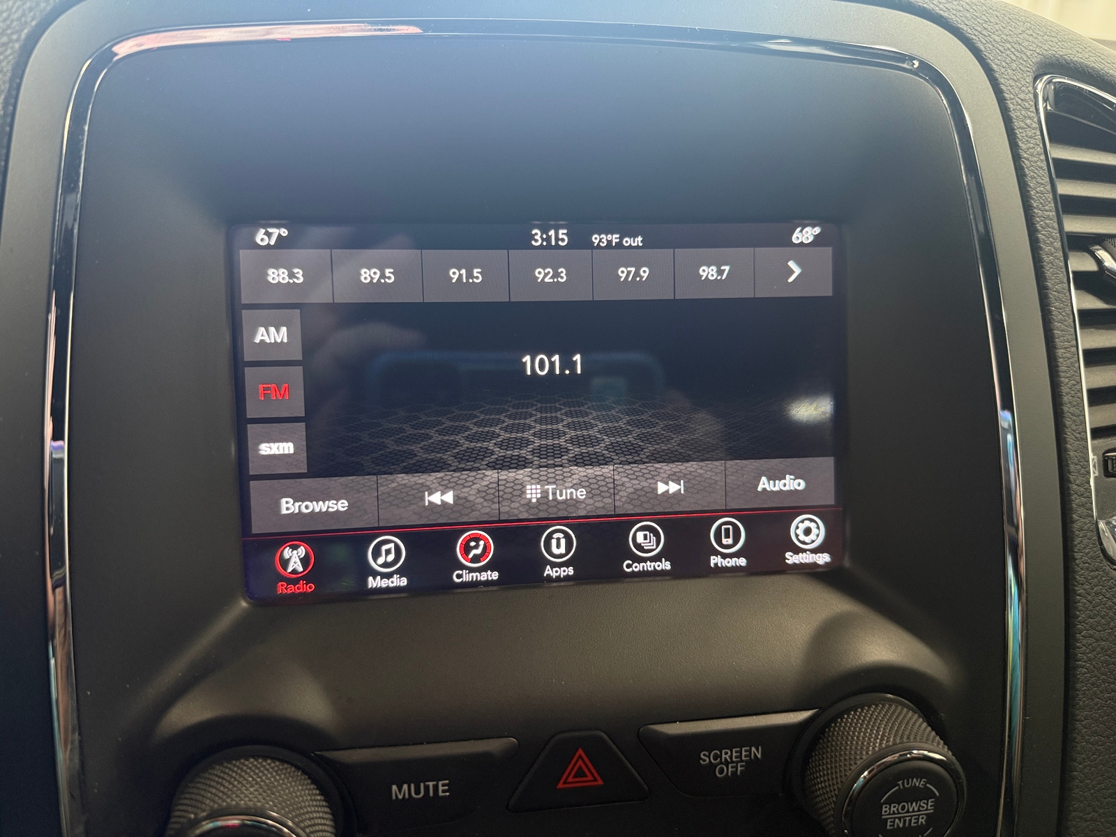 Thumbnail: 2018 Dodge Durango - 4