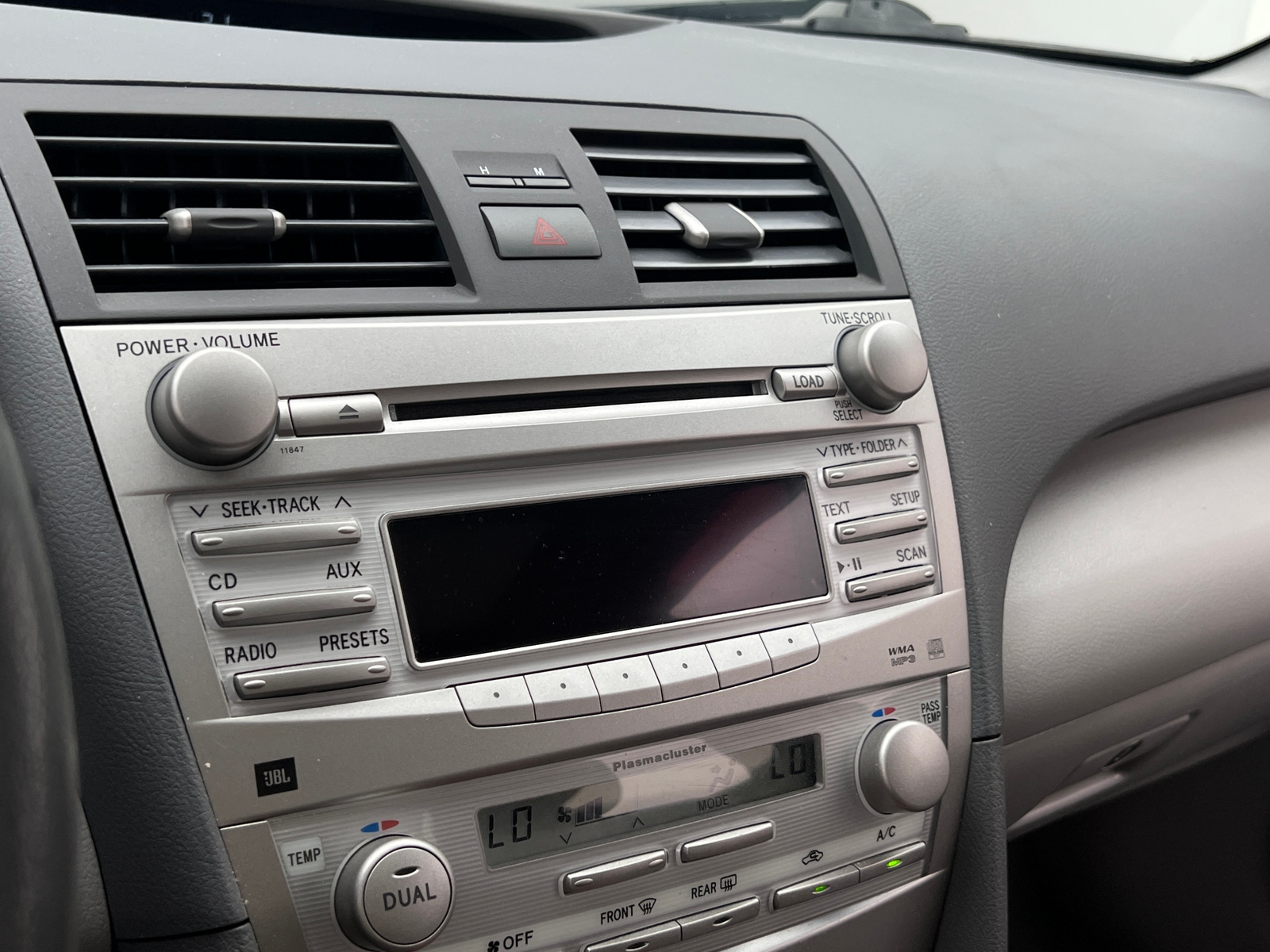 Thumbnail: 2011 Toyota Camry - 4