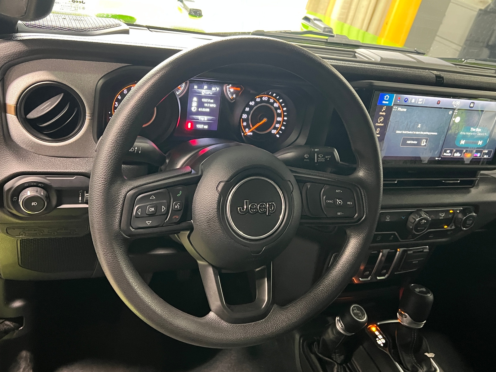 Thumbnail: 2025 Jeep Wrangler - 5