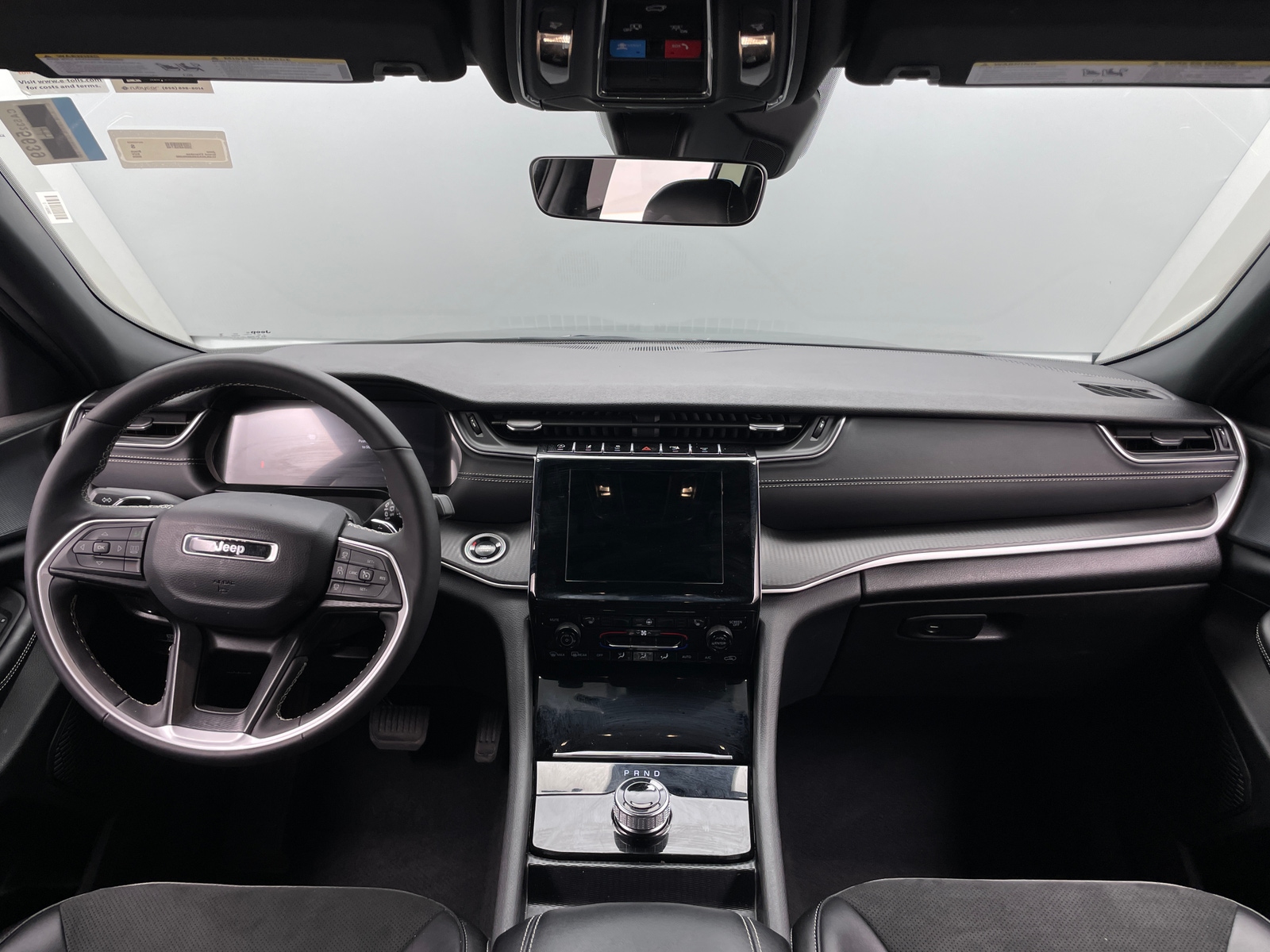 Thumbnail: 2025 Jeep Grand Cherokee - 3