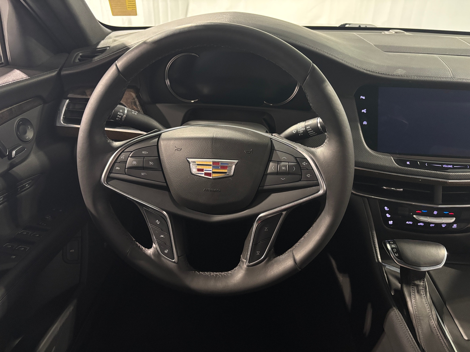Thumbnail: 2018 Cadillac CT6 - 4