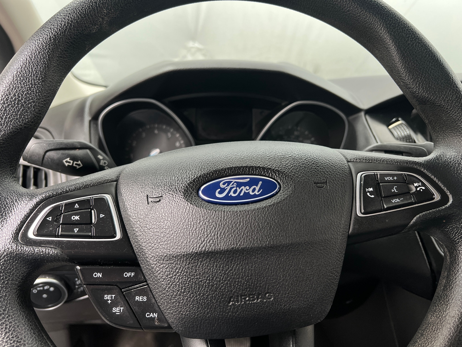 Thumbnail: 2018 Ford Focus - 5