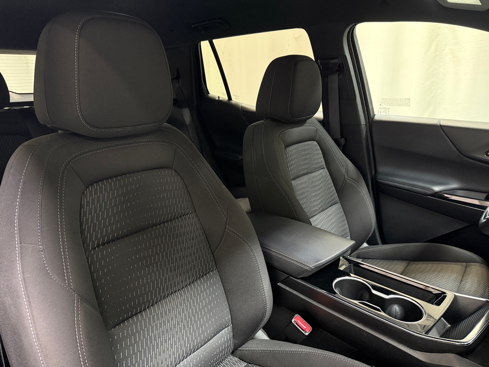 Thumbnail: 2025 Chevrolet Equinox - 2