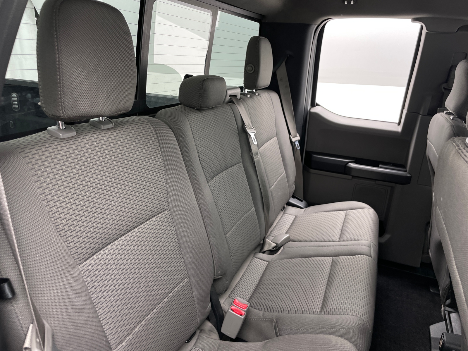 Thumbnail: 2015 Ford Econoline - 6