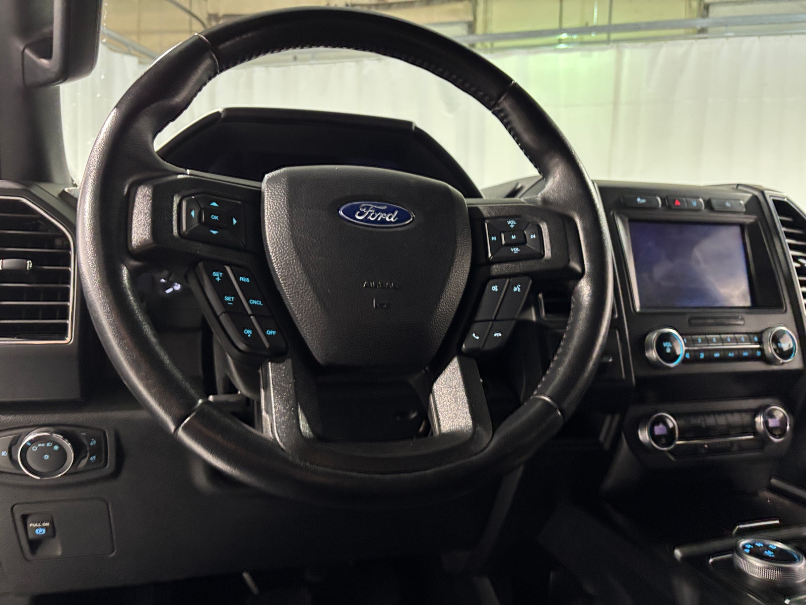 Thumbnail: 2021 Ford Expedition - 5