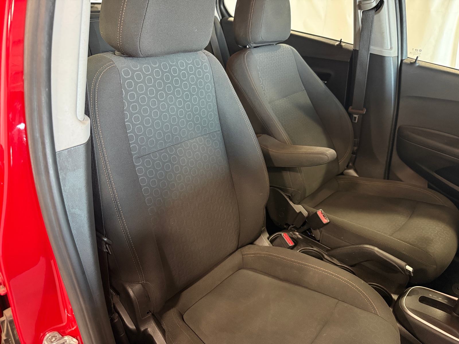 Thumbnail: 2020 Chevrolet Trax - 2