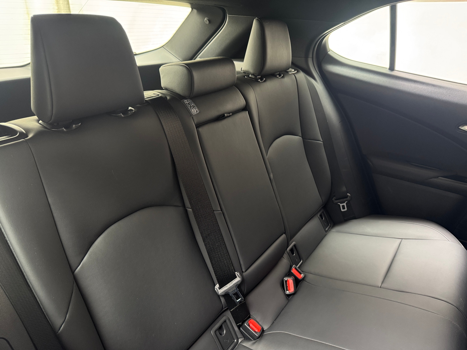 Thumbnail: 2023 Lexus UX - 5