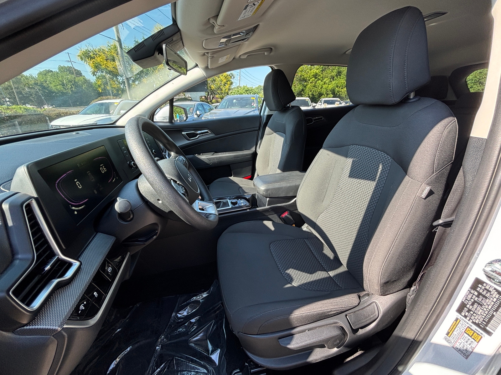 Thumbnail: 2025 Kia Sportage - 2