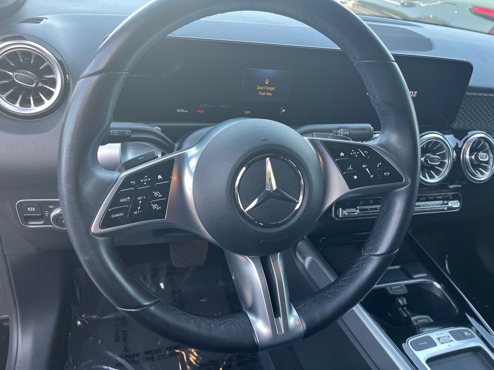Thumbnail: 2025 Mercedes-Benz GLB - 5