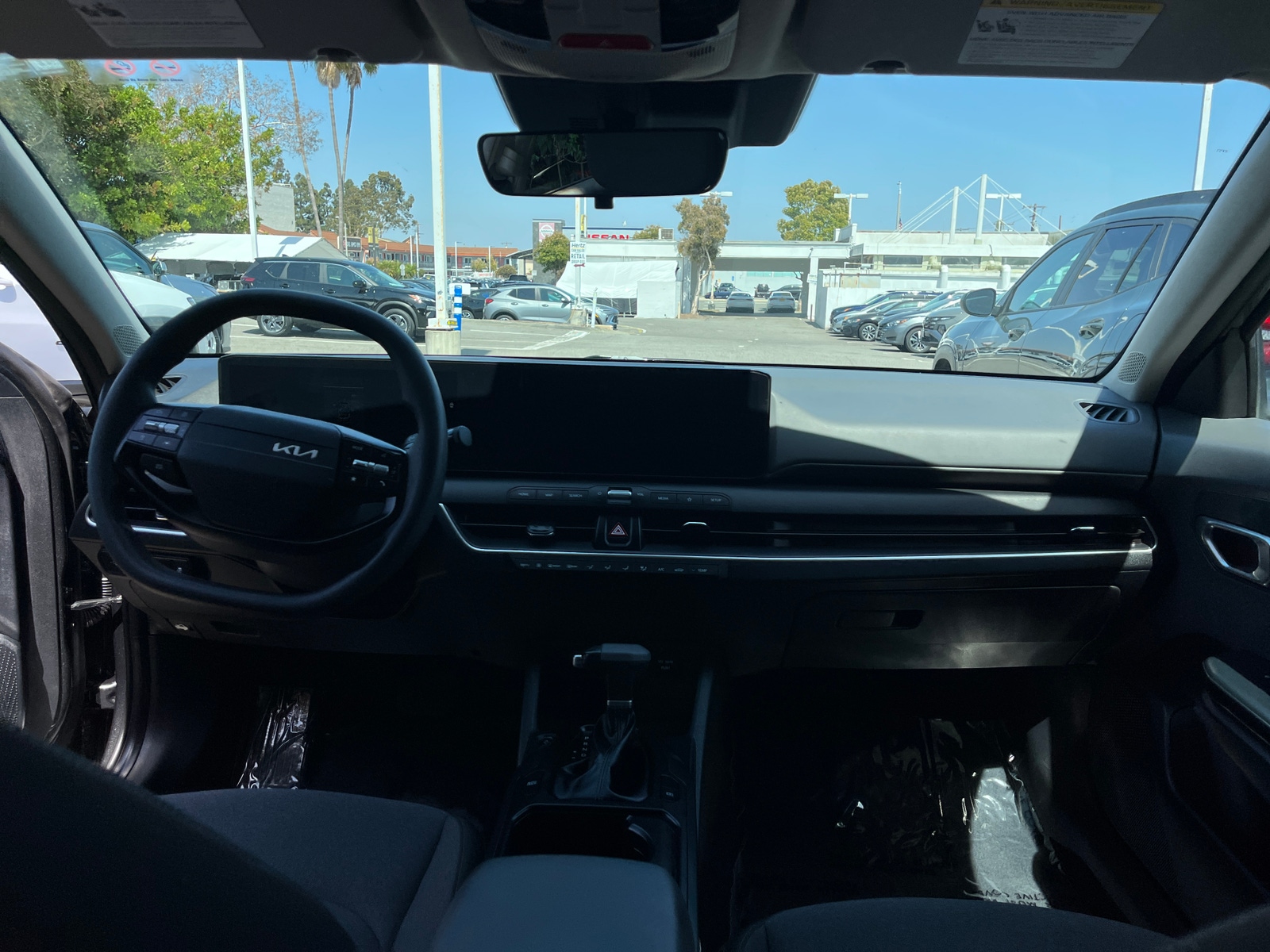 Thumbnail: 2025 Kia K4 - 3