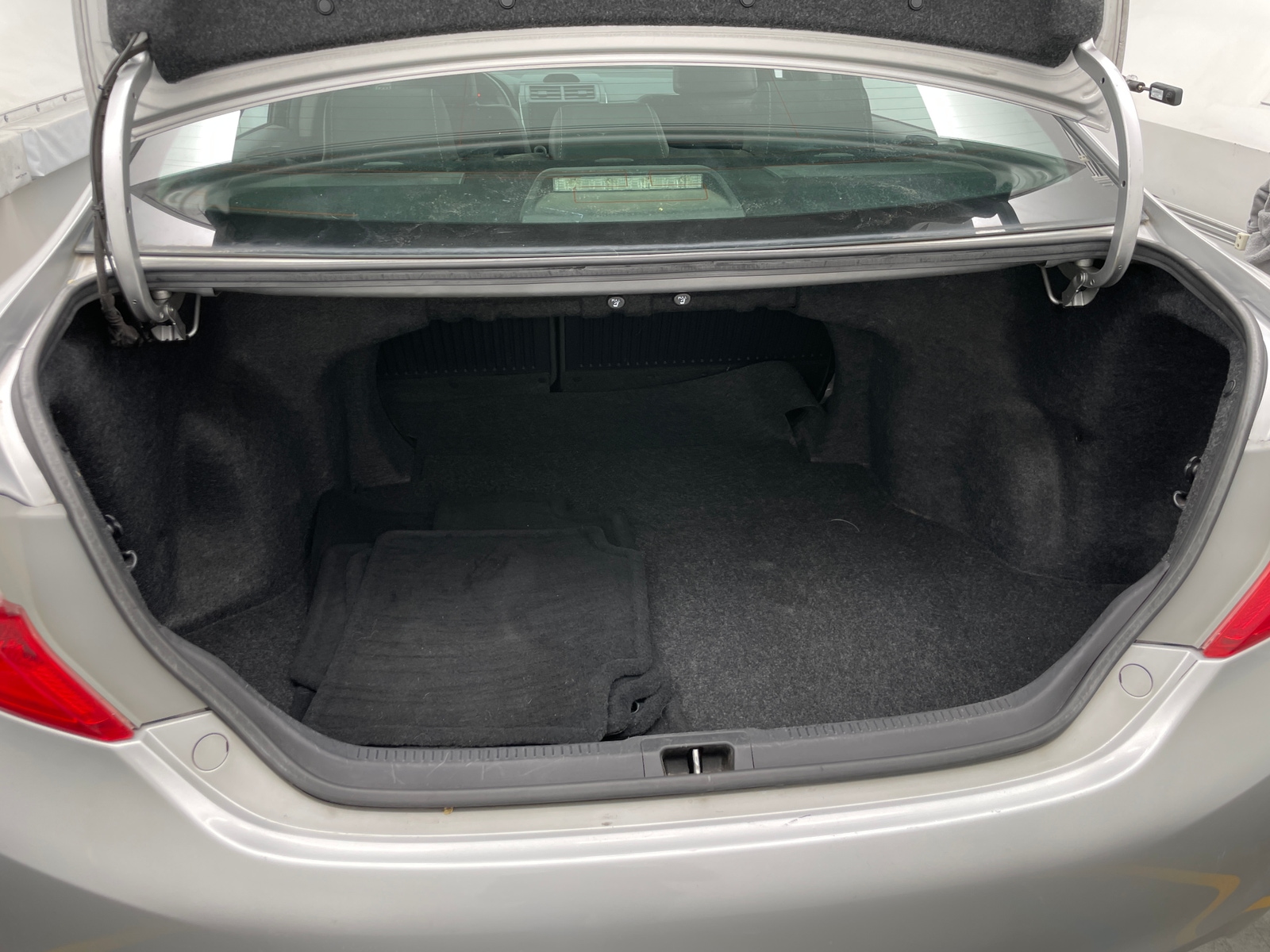 Thumbnail: 2014 Toyota Camry - 7
