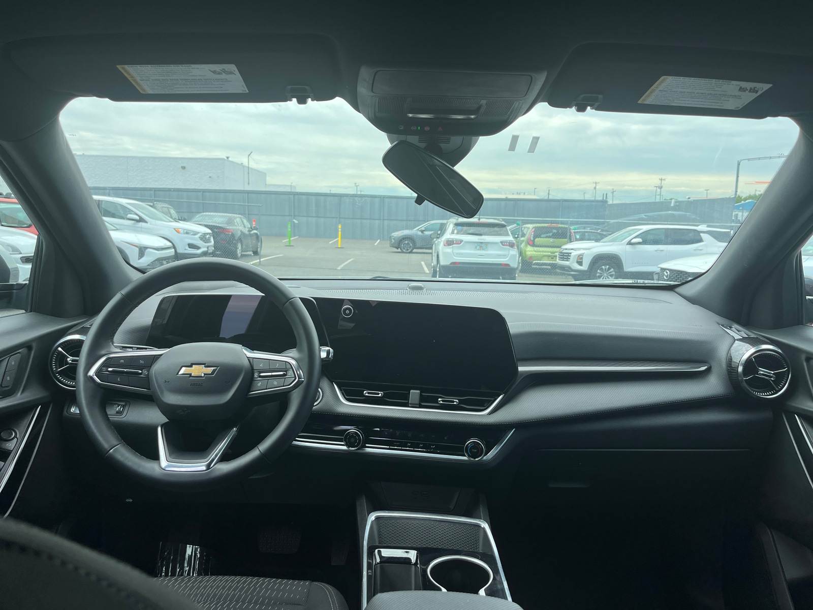 Thumbnail: 2025 Chevrolet Equinox - 3