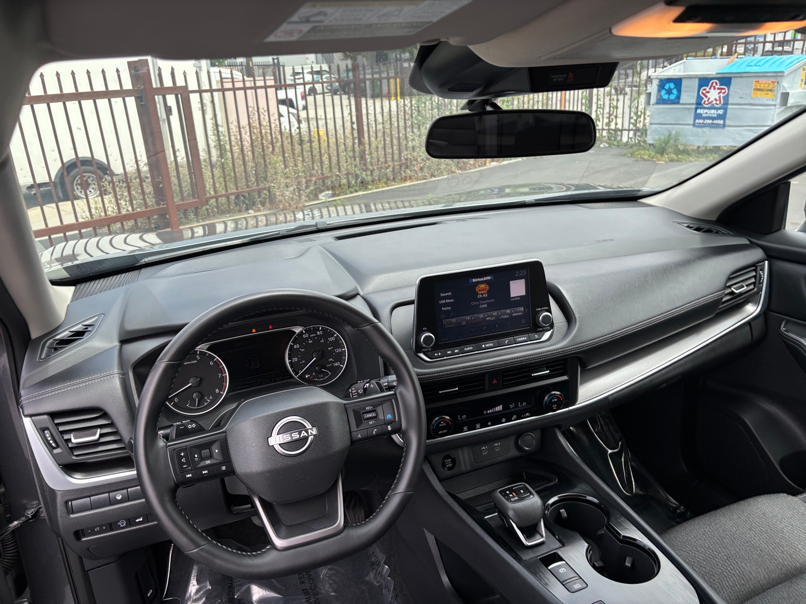 Thumbnail: 2025 Nissan Rogue - 3