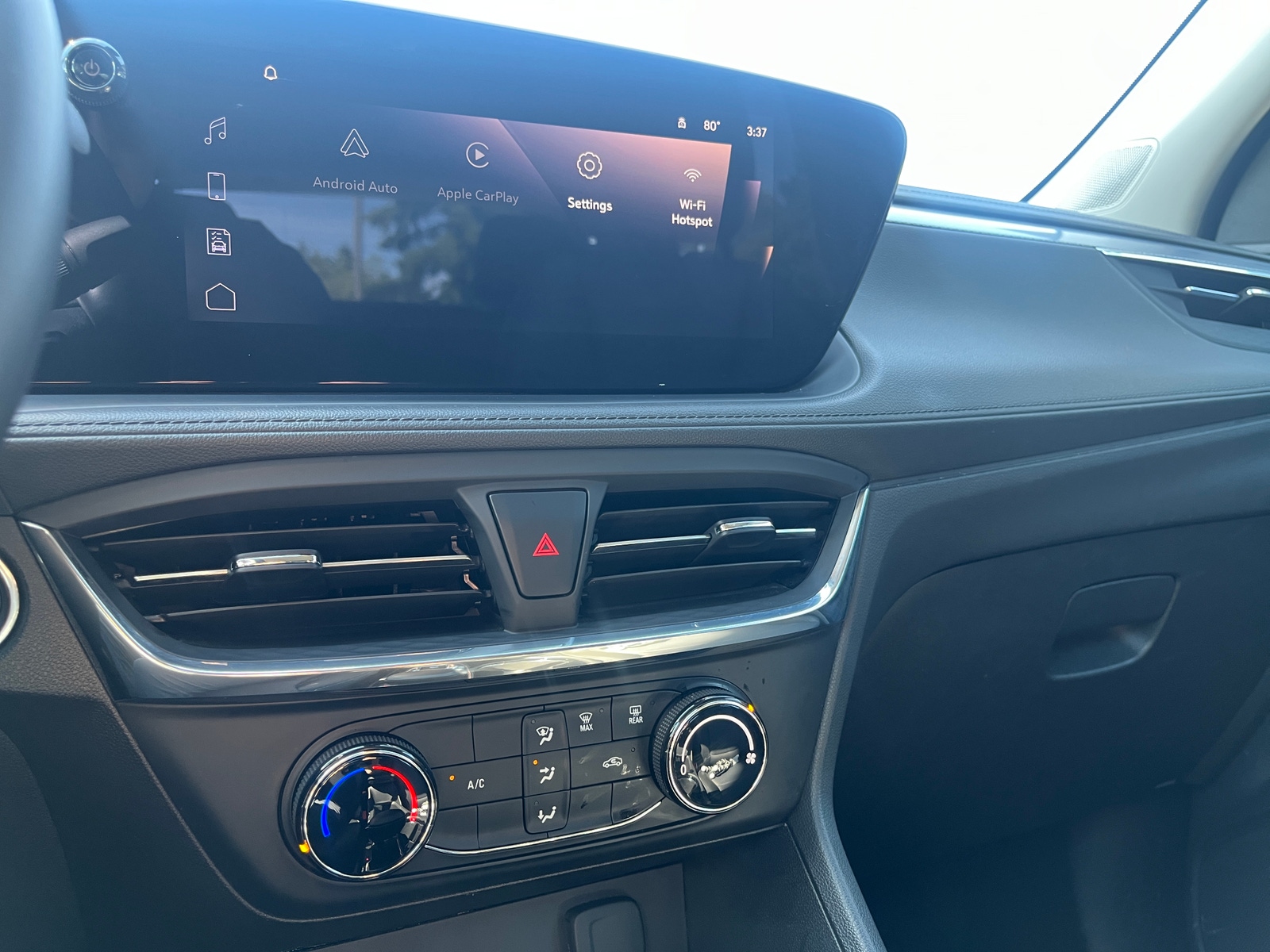 Thumbnail: 2025 Buick Encore GX - 4
