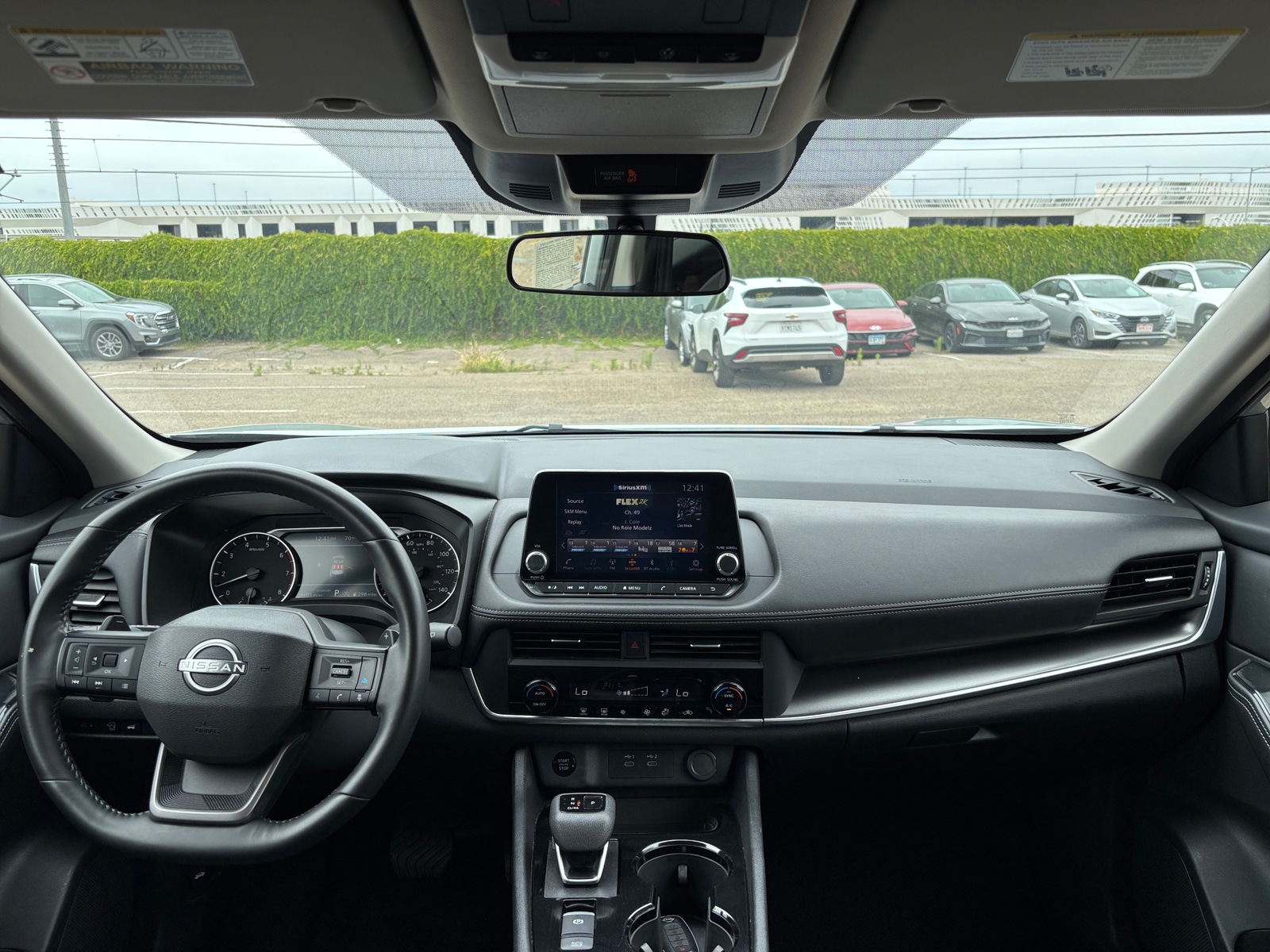 Thumbnail: 2025 Nissan Rogue - 3