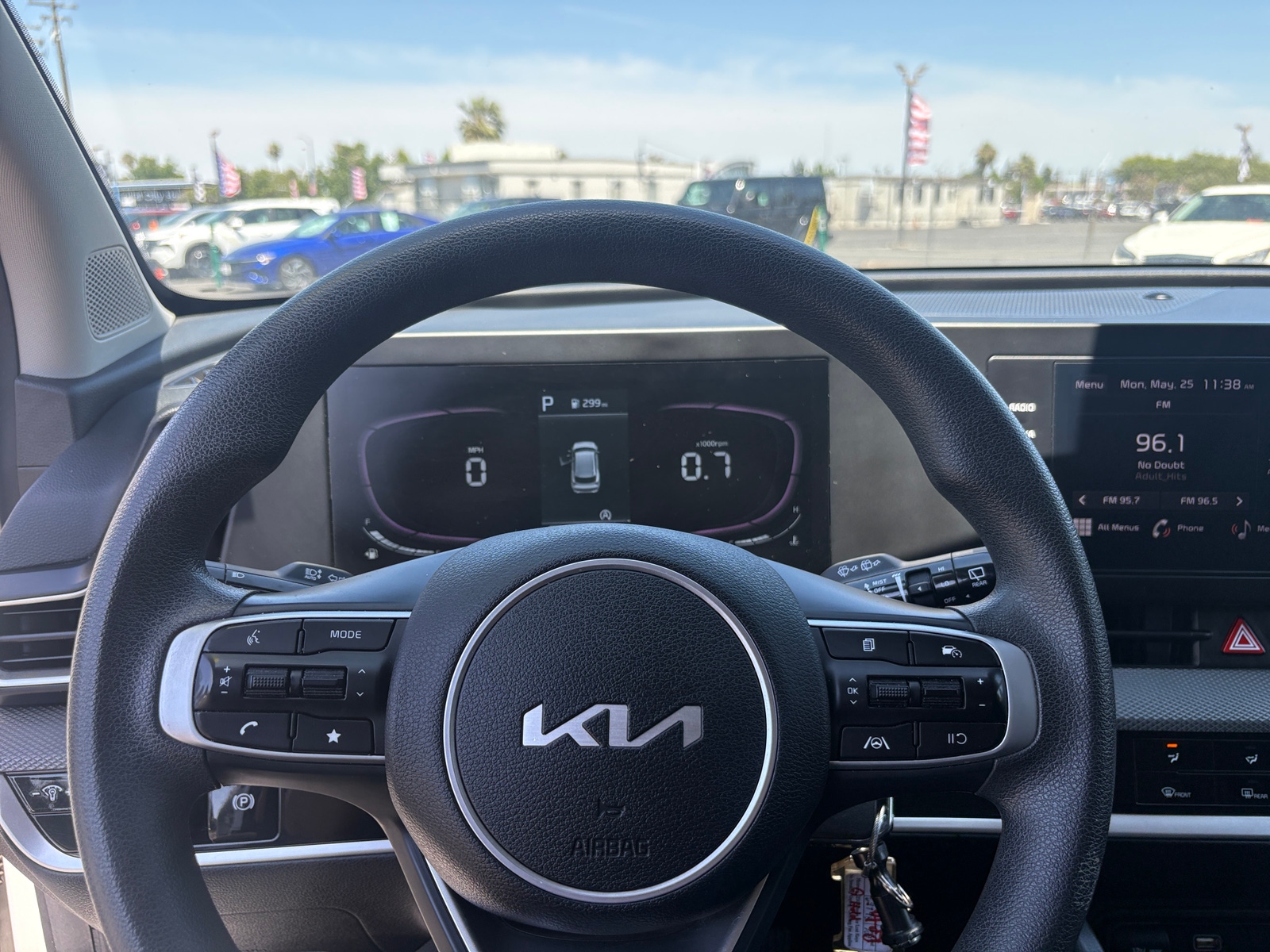 Thumbnail: 2024 Kia Sportage - 5
