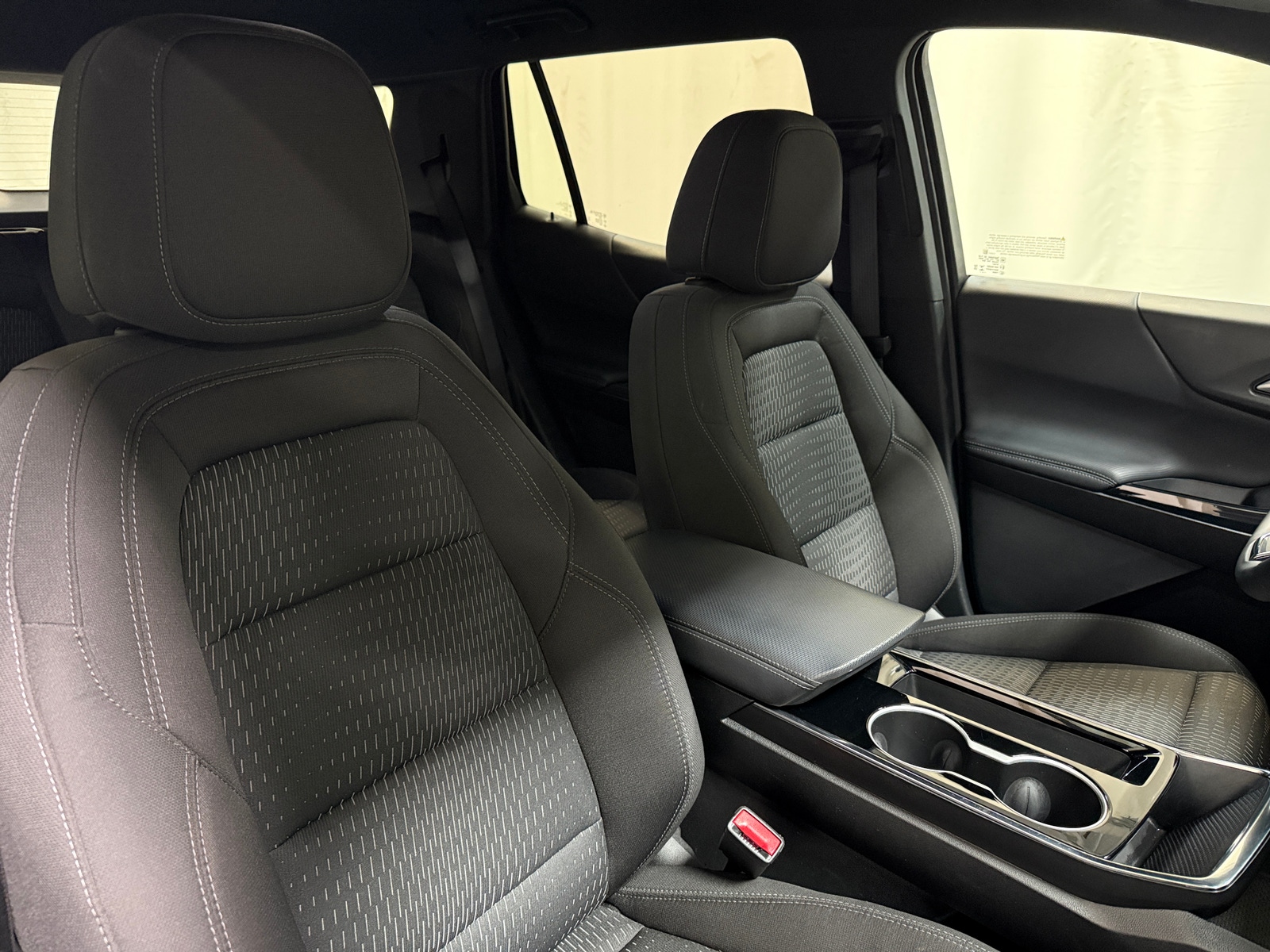 Thumbnail: 2025 Chevrolet Equinox - 2
