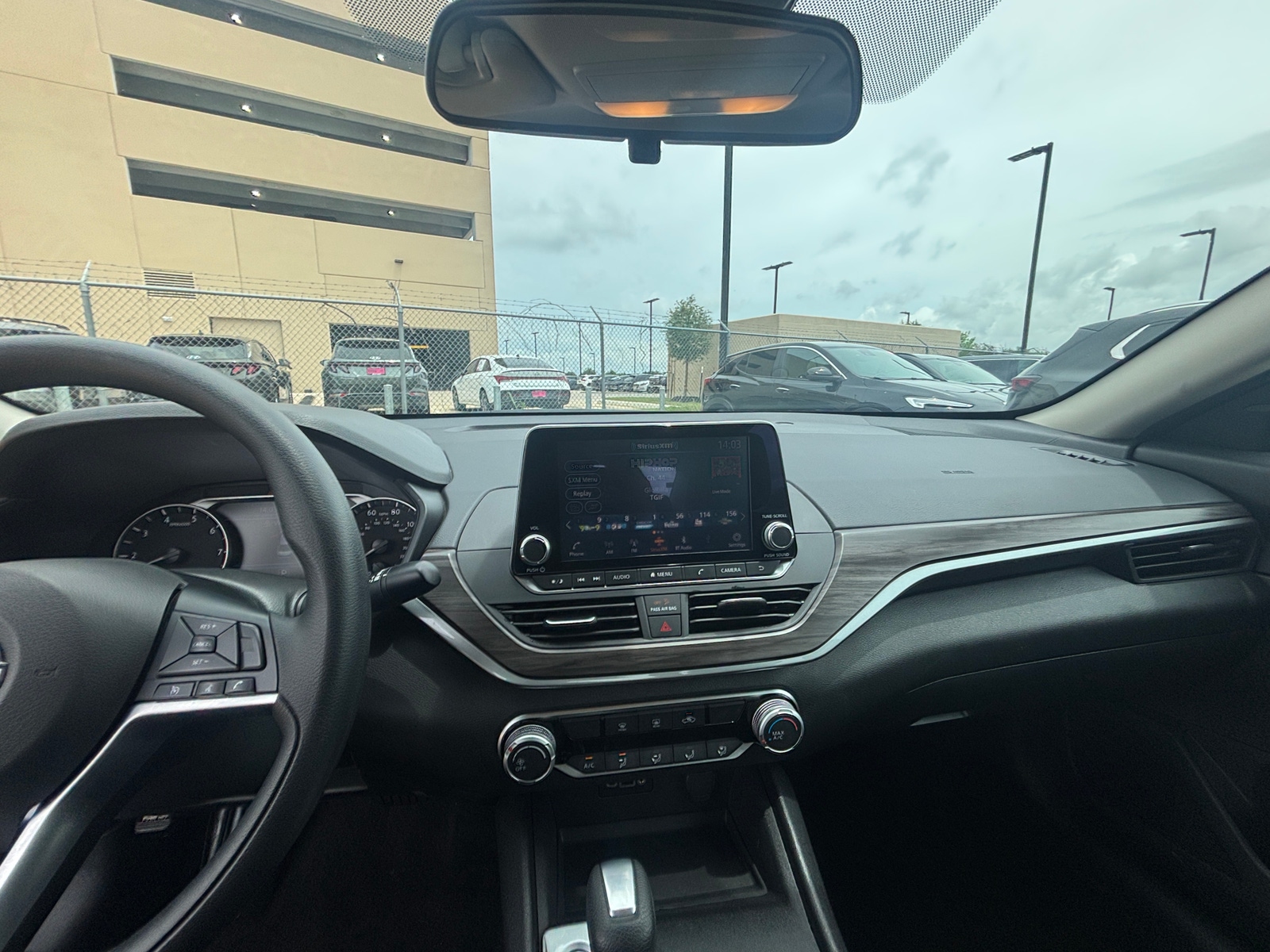 Thumbnail: 2025 Nissan Altima - 3