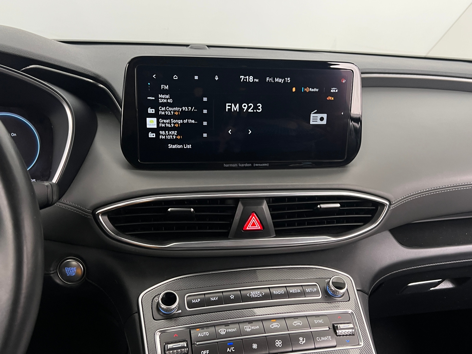 Thumbnail: 2023 Hyundai Santa Fe - 4