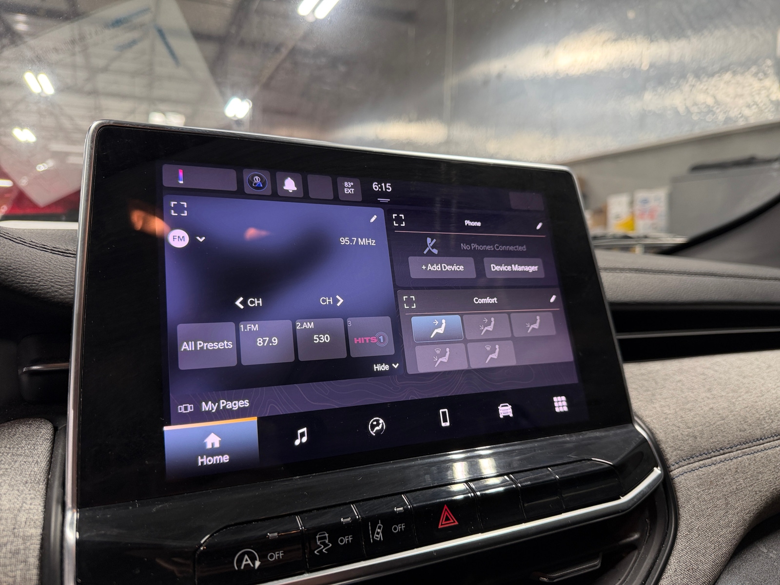 Thumbnail: 2023 Jeep Compass - 4