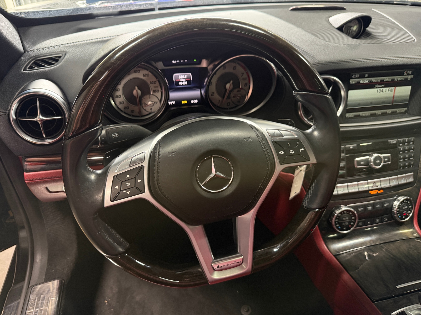 Thumbnail: 2014 Mercedes-Benz SL-Class - 4