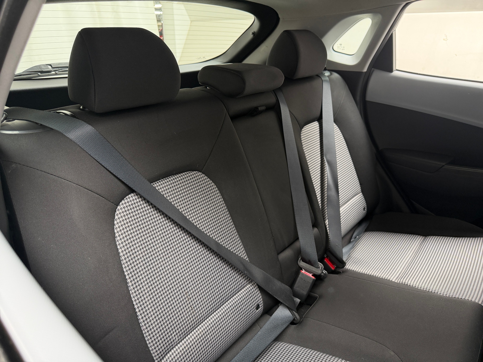 Thumbnail: 2019 Hyundai Kona - 6