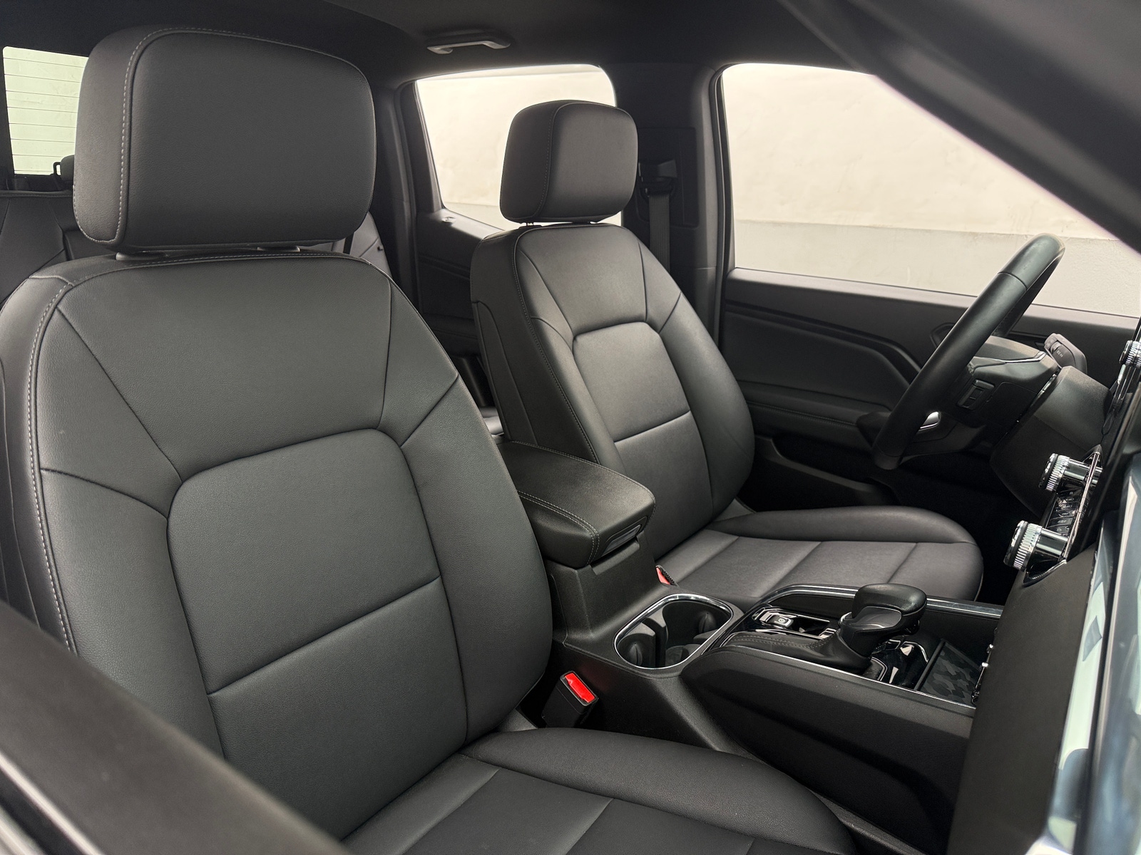 Thumbnail: 2024 GMC Canyon - 2