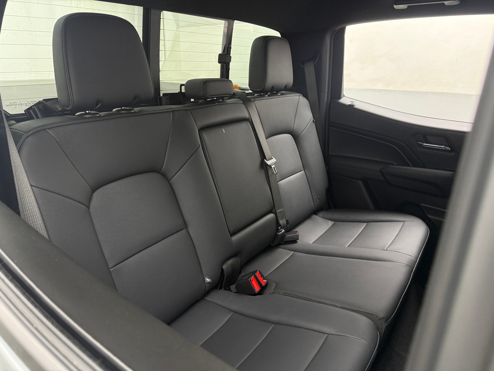 Thumbnail: 2024 GMC Canyon - 6