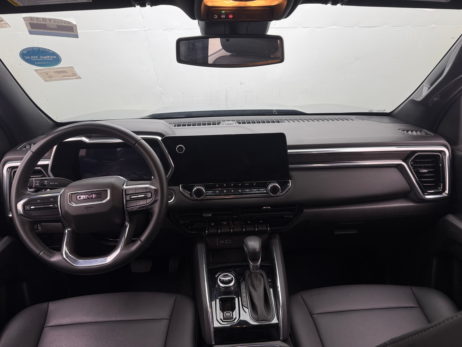 Thumbnail: 2024 GMC Canyon - 3