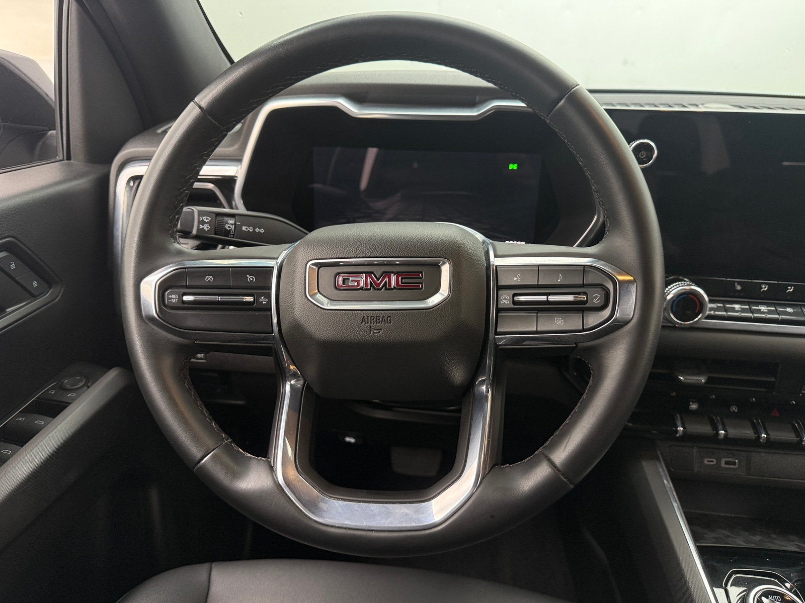 Thumbnail: 2024 GMC Canyon - 5