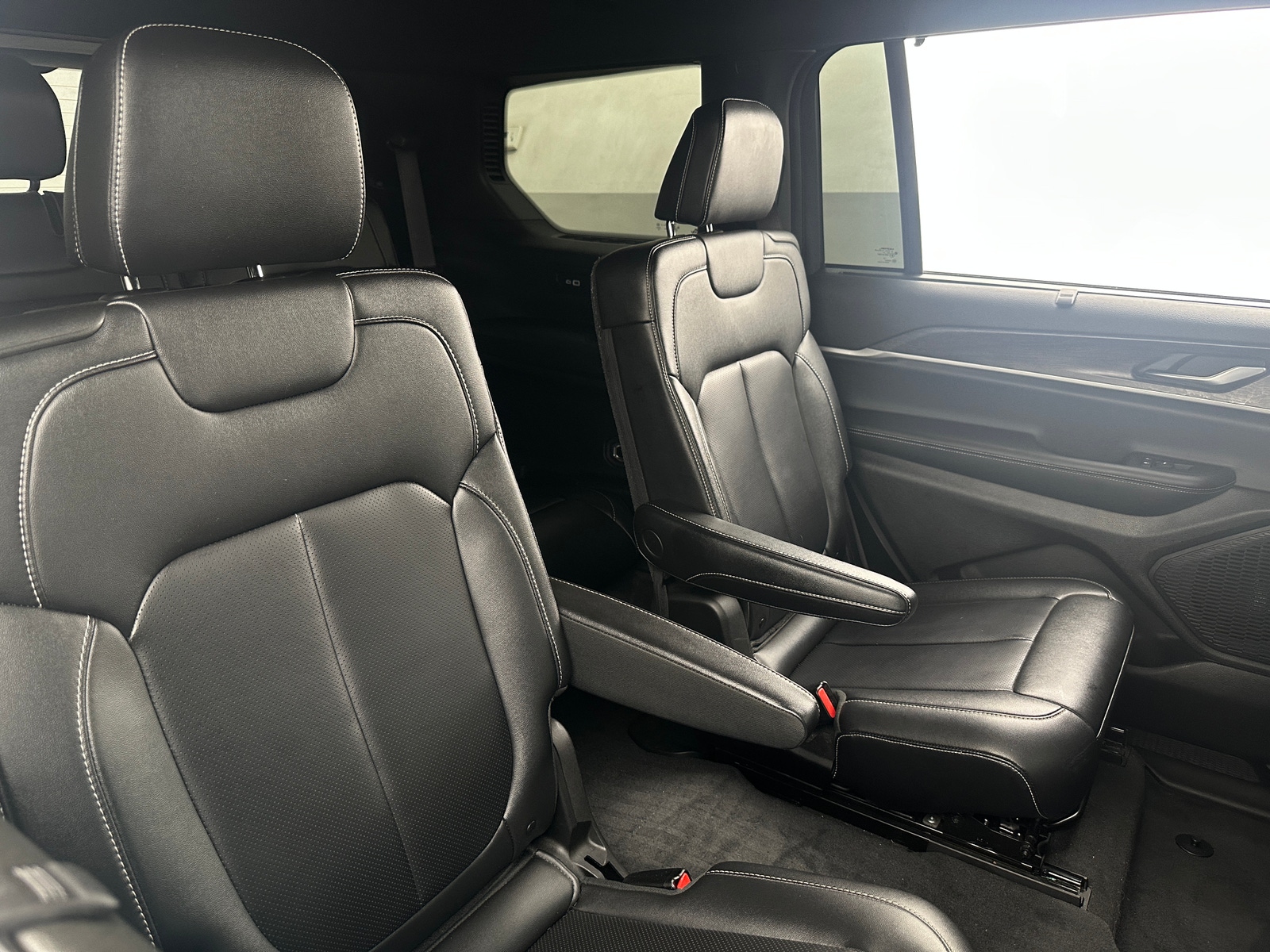 Thumbnail: 2025 Jeep Grand Cherokee L - 5
