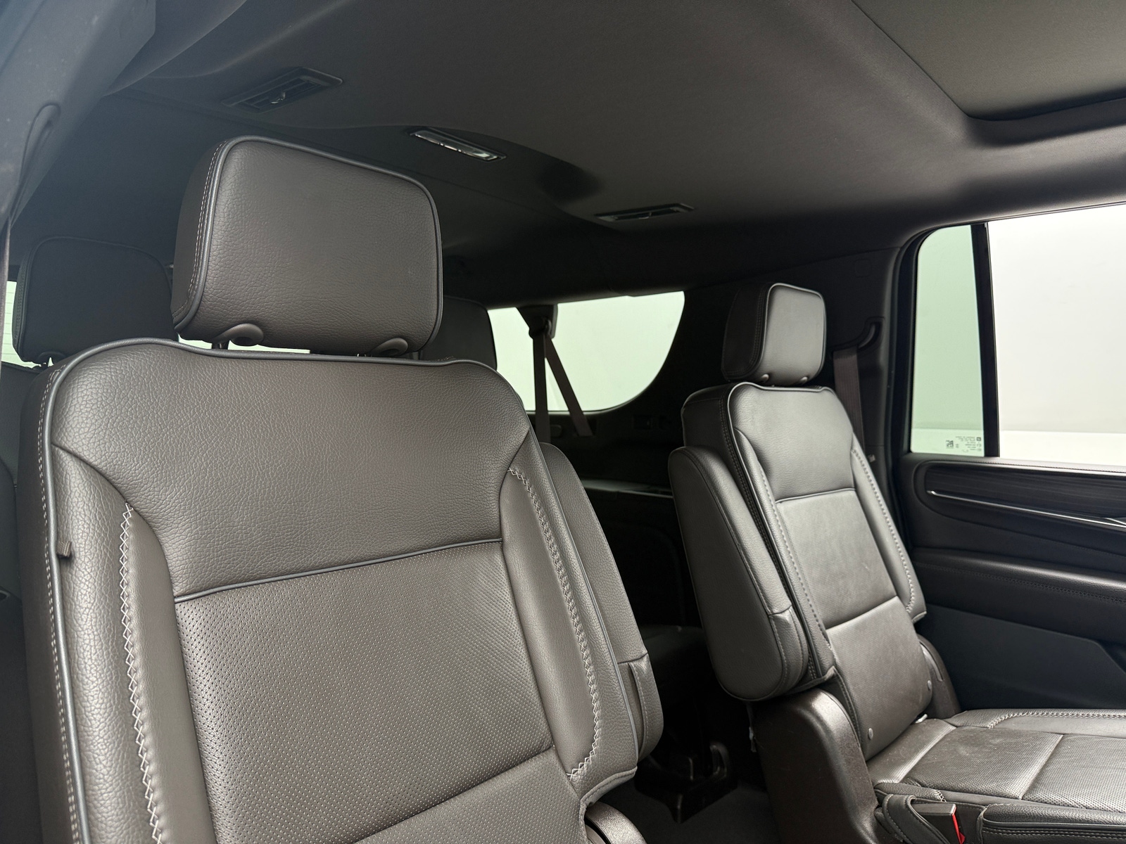 Thumbnail: 2022 GMC Yukon XL - 5