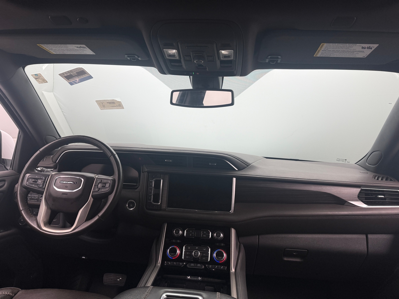 Thumbnail: 2022 GMC Yukon XL - 2