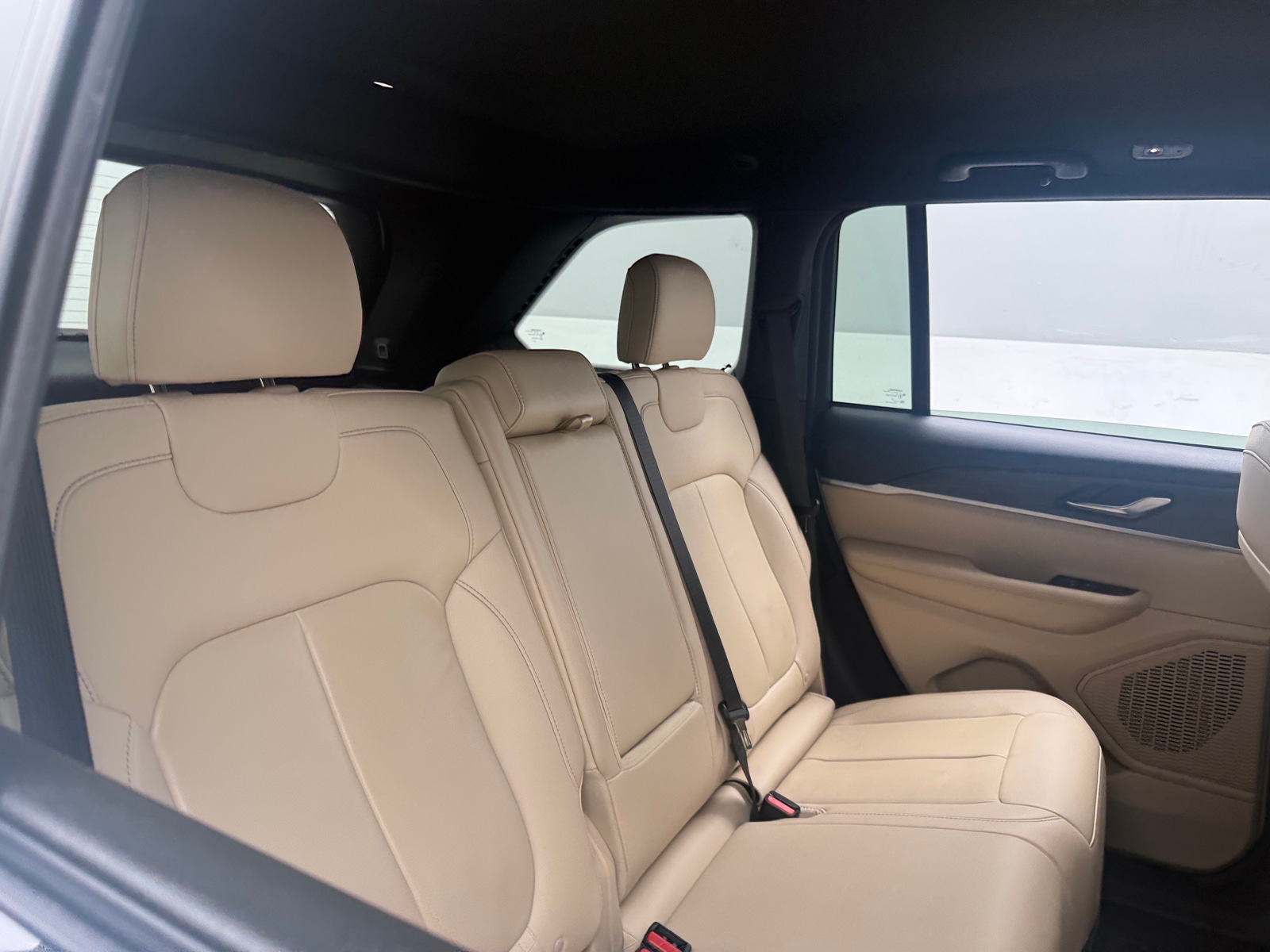 Thumbnail: 2023 Jeep Grand Cherokee - 5